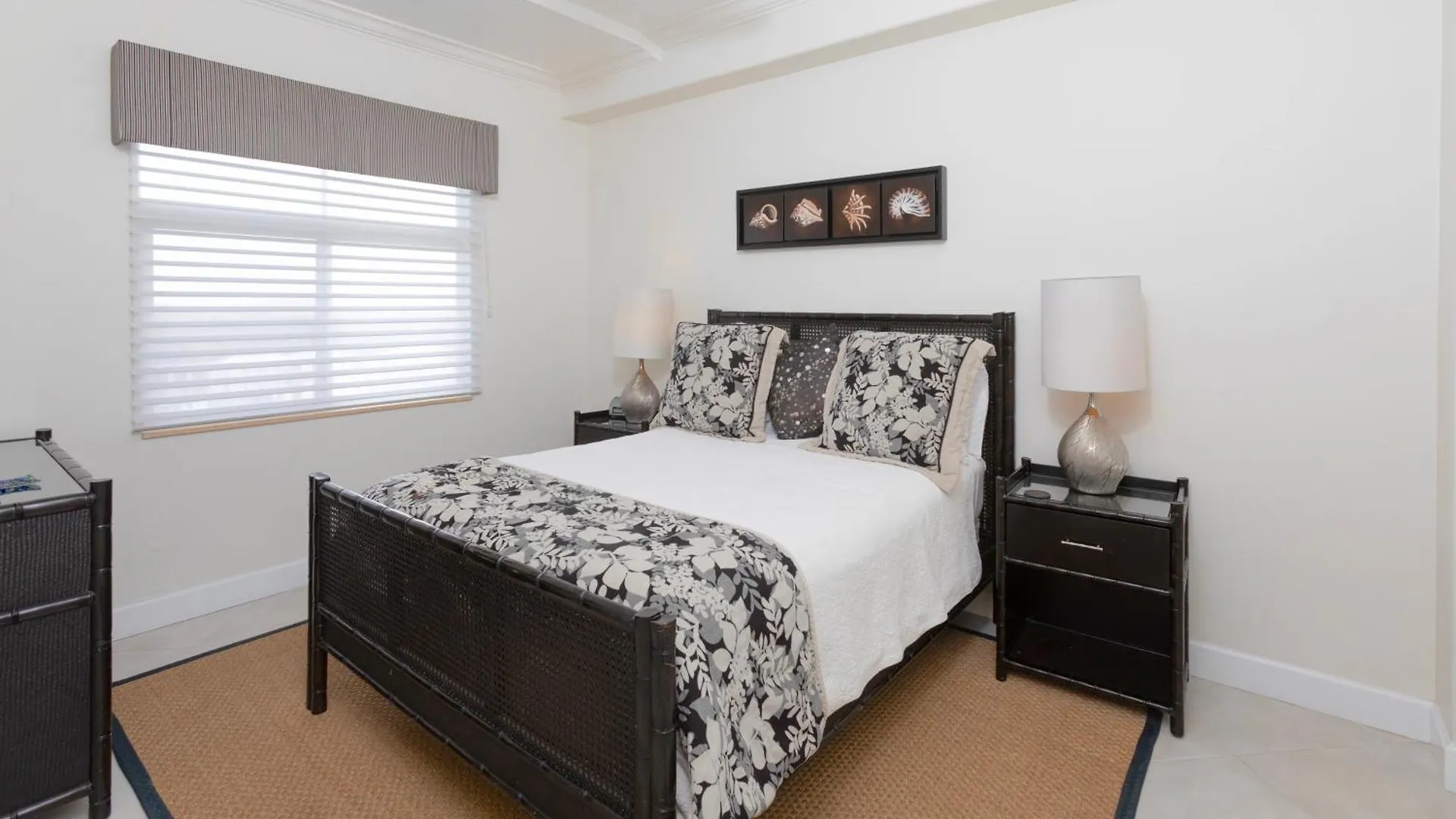 South Bay Beach Club 33 - 3 Bedroom 2 Bathroom Unit 조지 타운 0*,